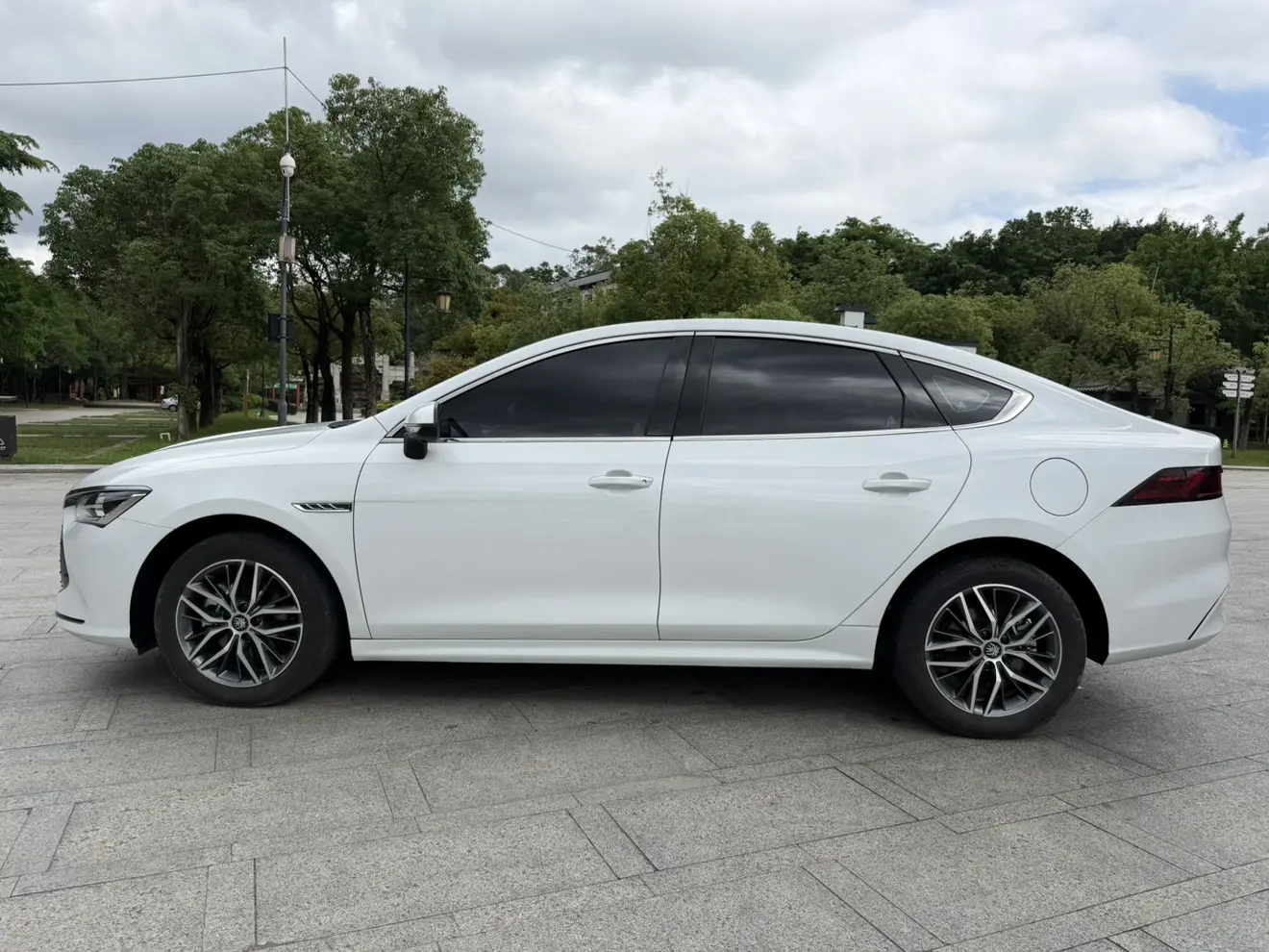 BYD Qin PLUS DM