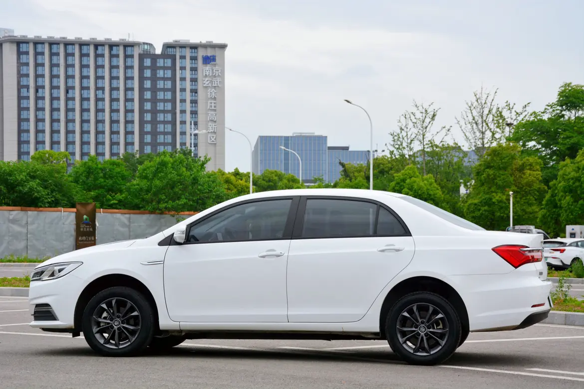 BYD QinEV