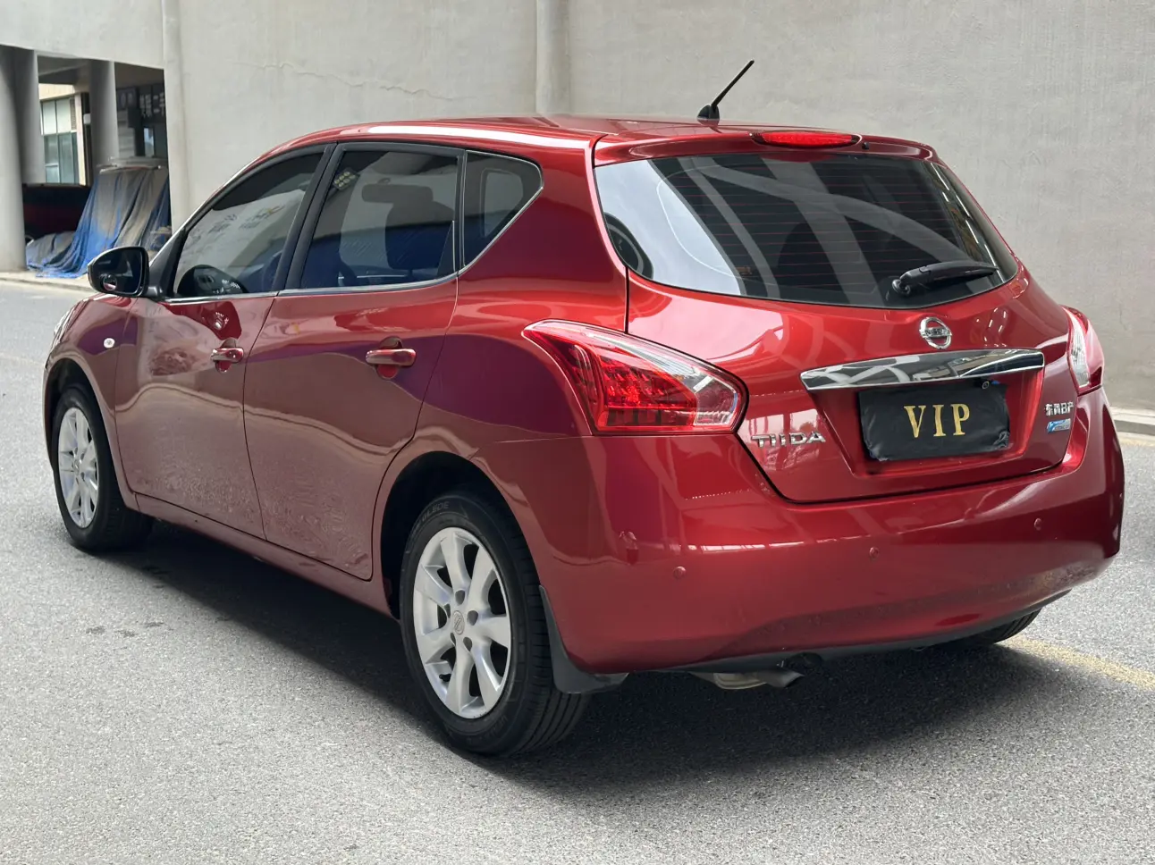 Nissan Tiida
