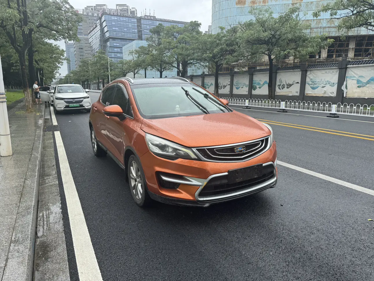 Geely Emgrand GS