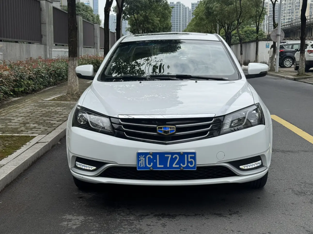 Geely emgrand