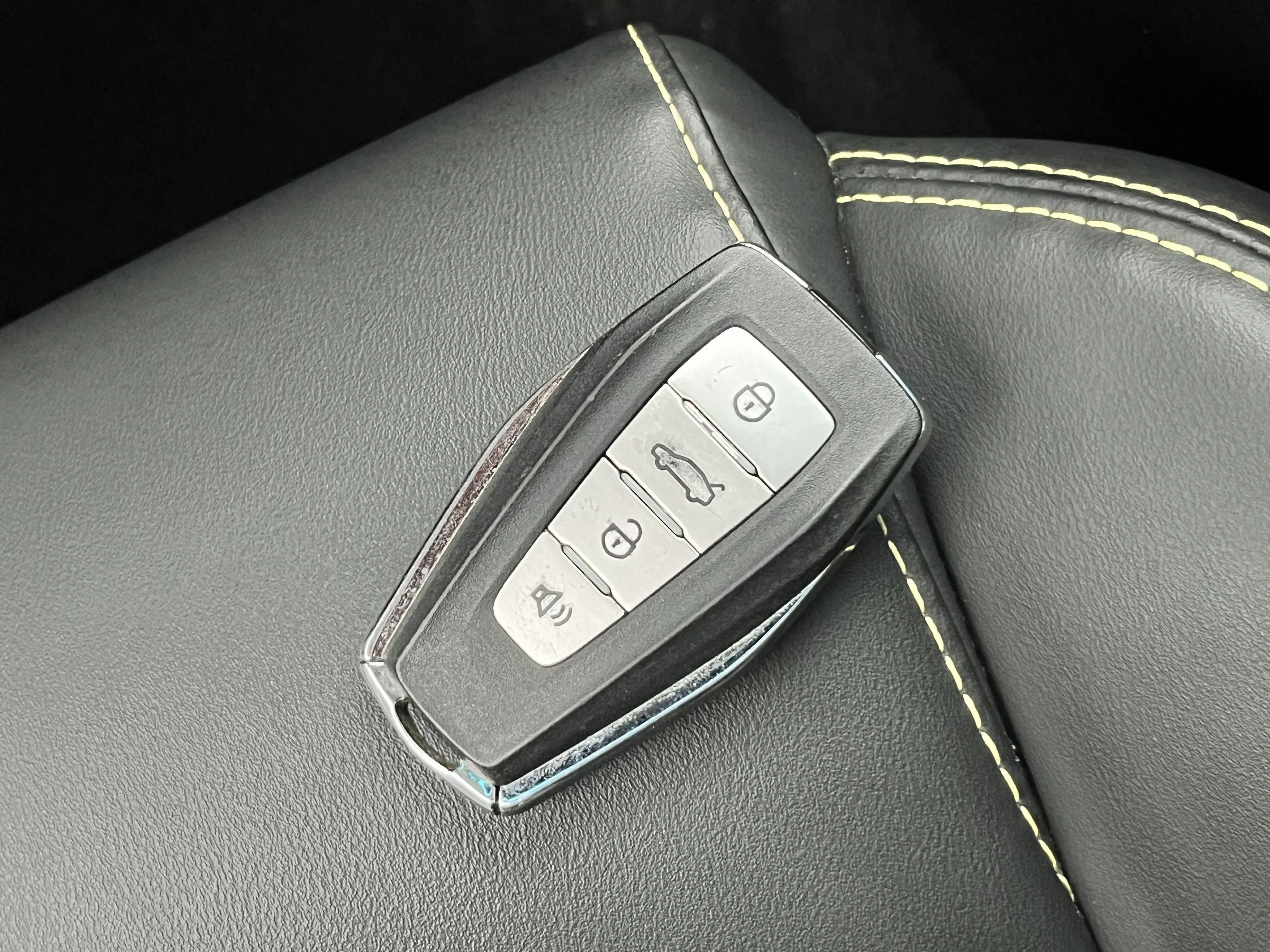 Geely Binrui