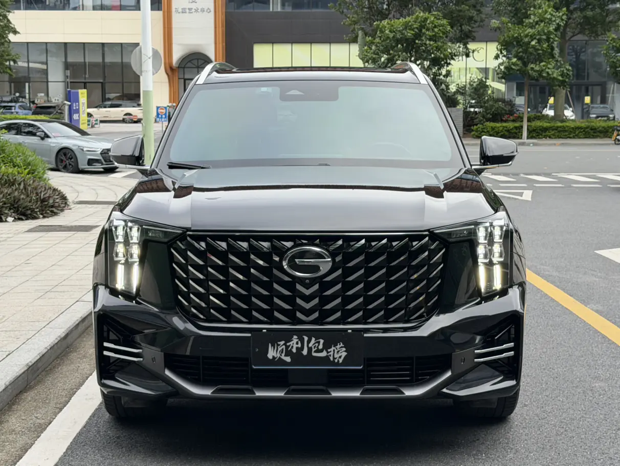 GAC Trumpchi GS8