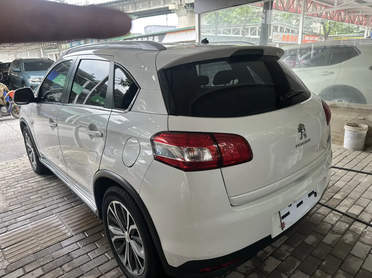 Peugeot 4008