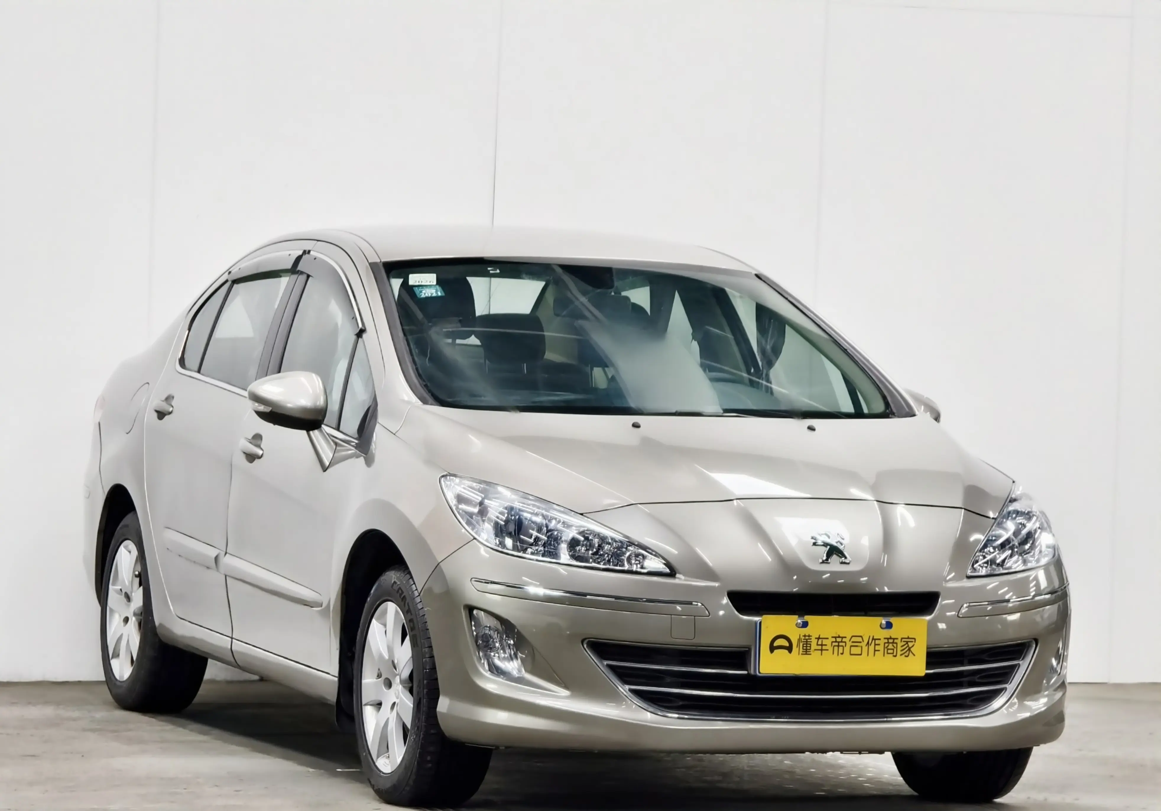 Peugeot 408