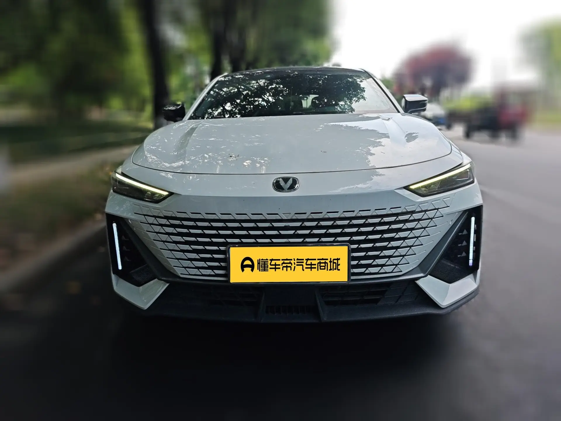 Changan UNI-V