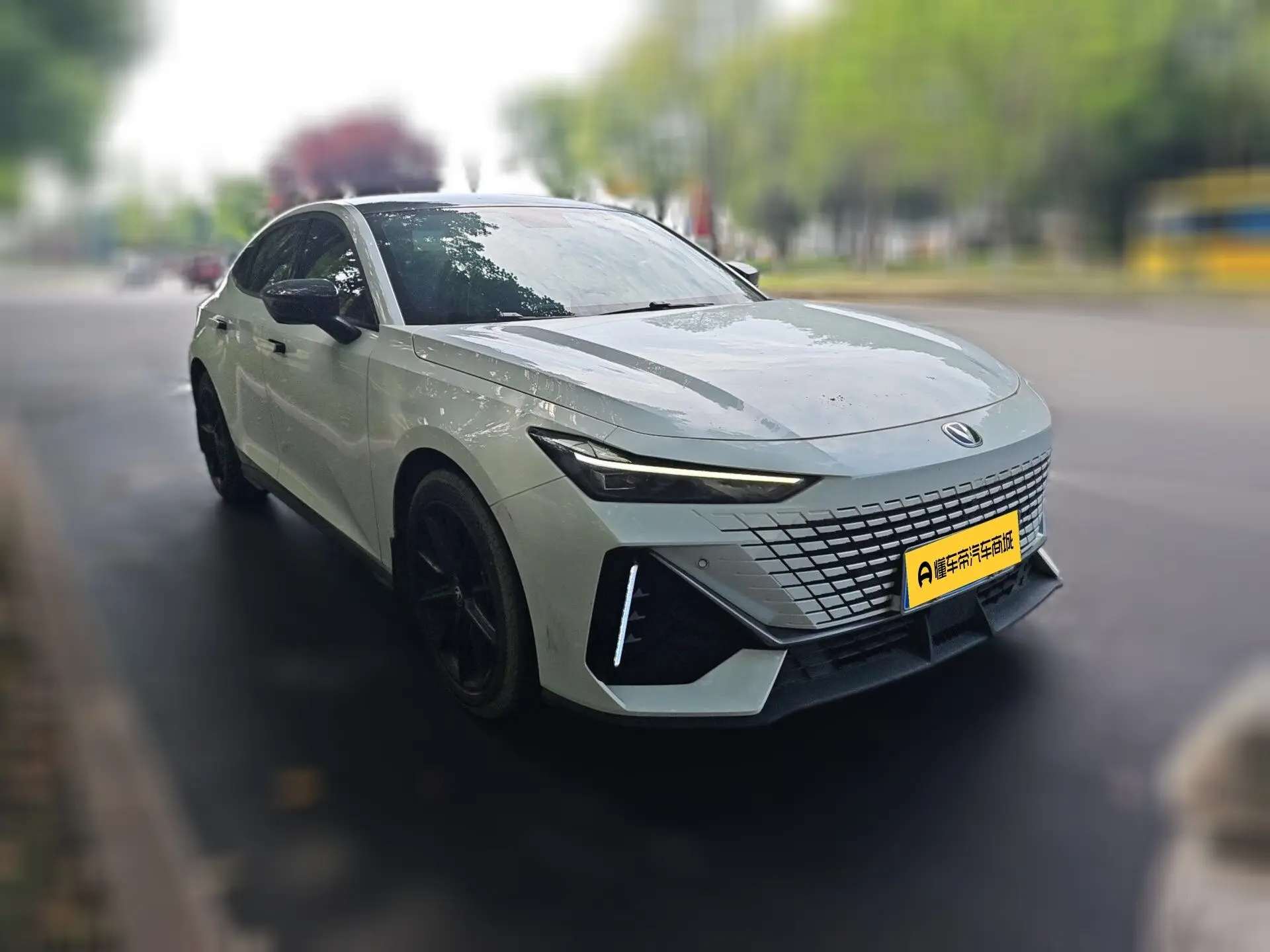 Changan UNI-V