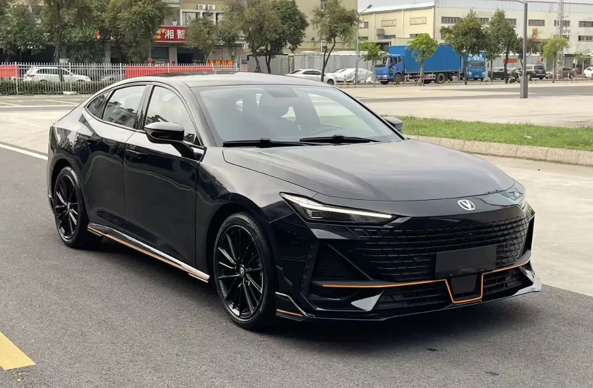 Changan UNI-V