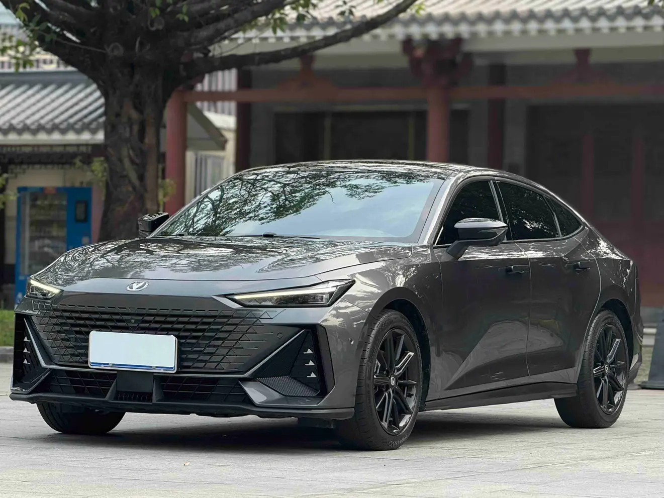 Changan UNI-V