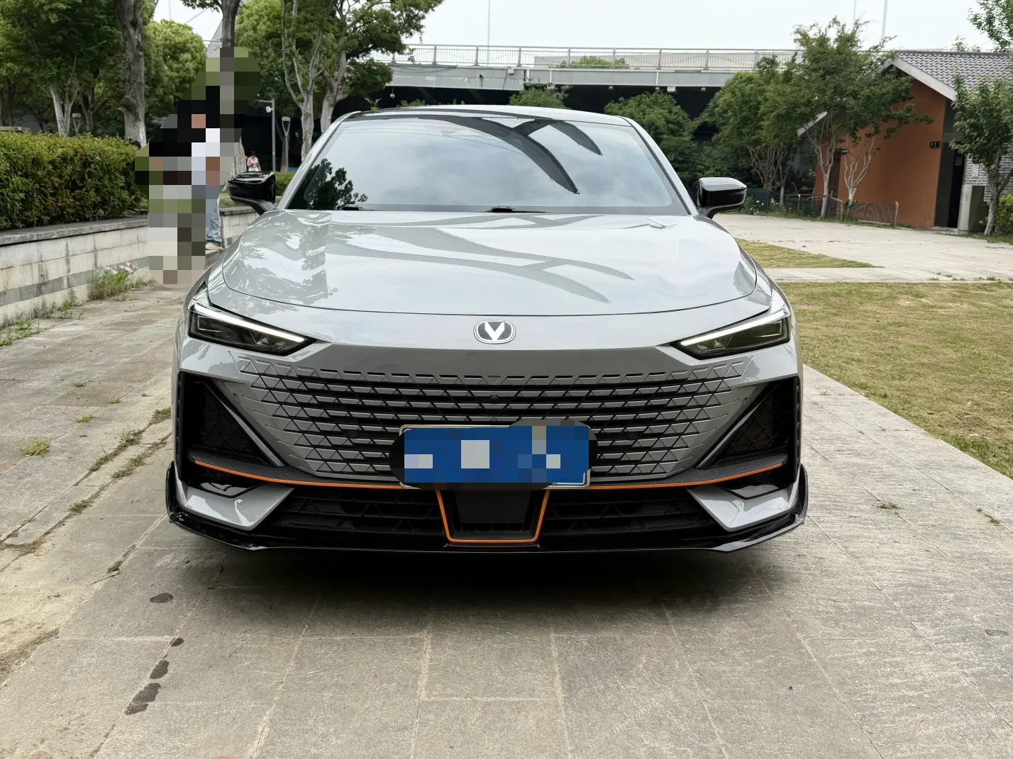 Changan UNI-V