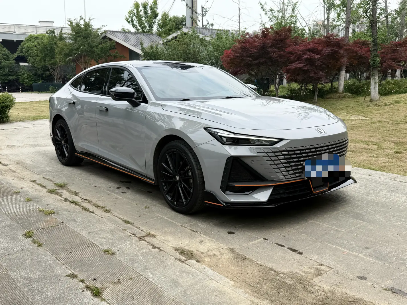 Changan UNI-V