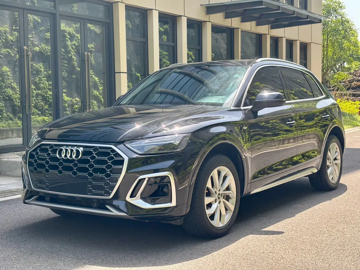 Audi Q5L Sportback