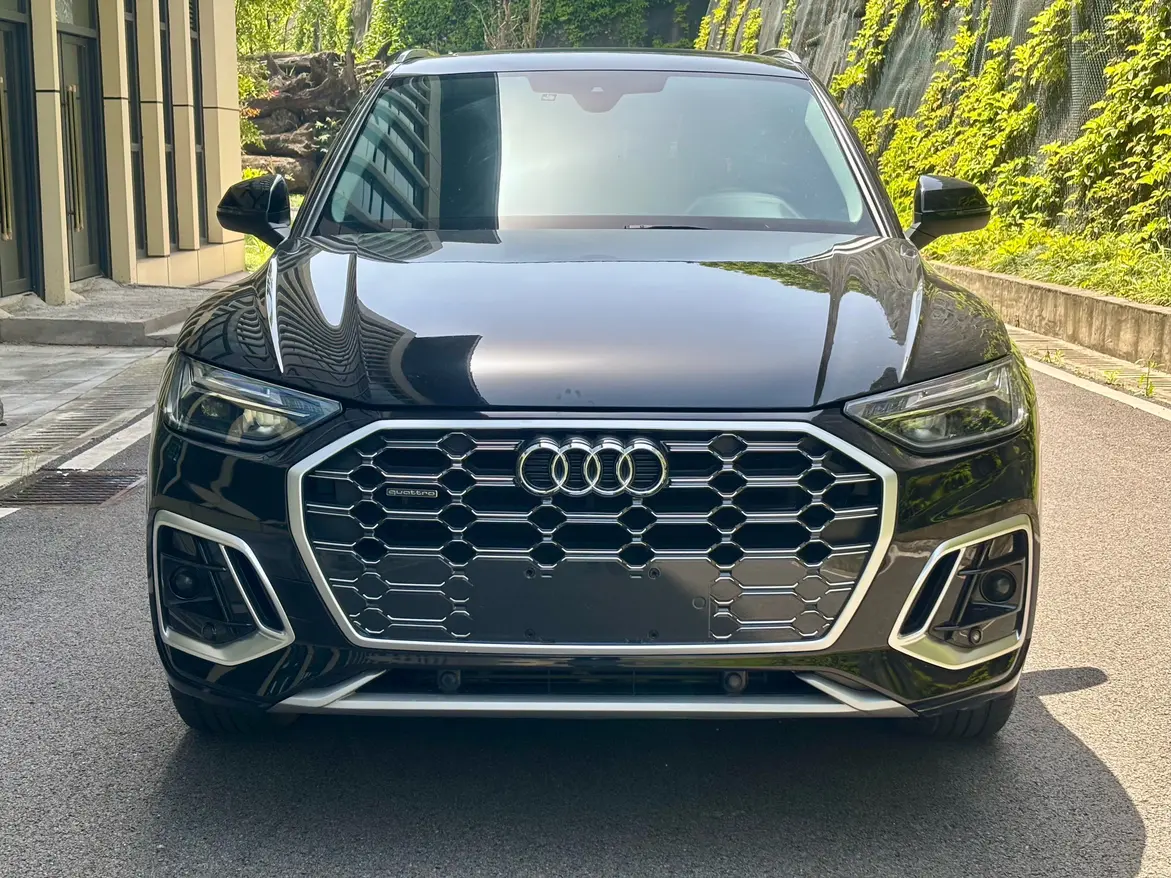 Audi Q5L Sportback