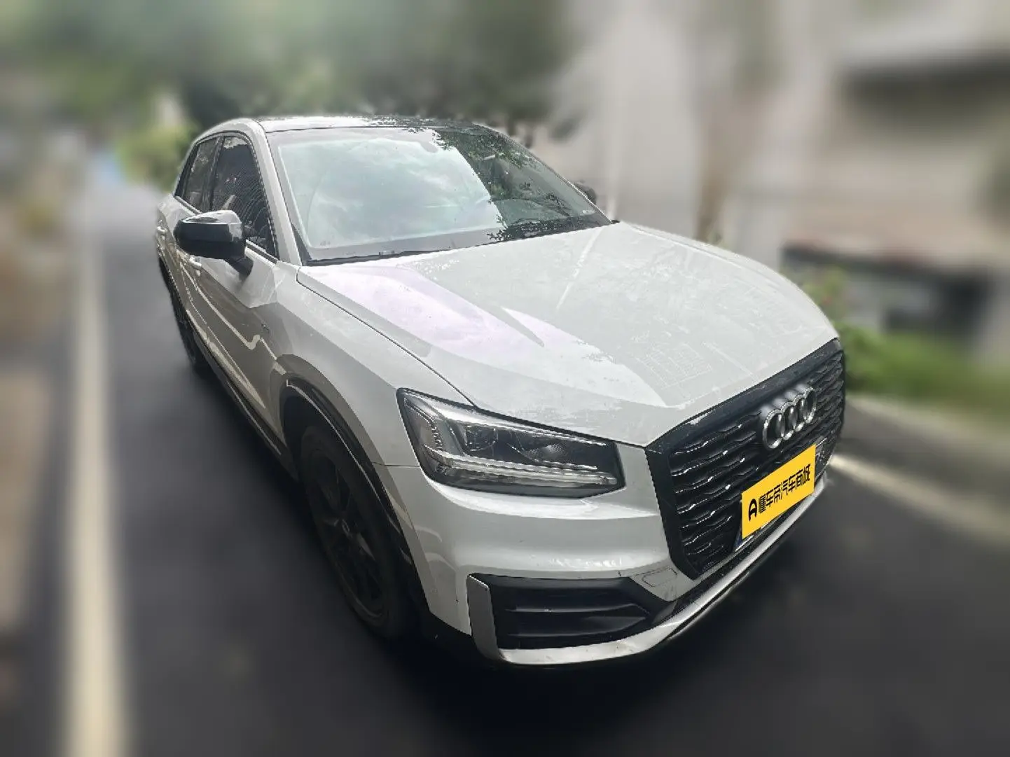 Audi Q2L