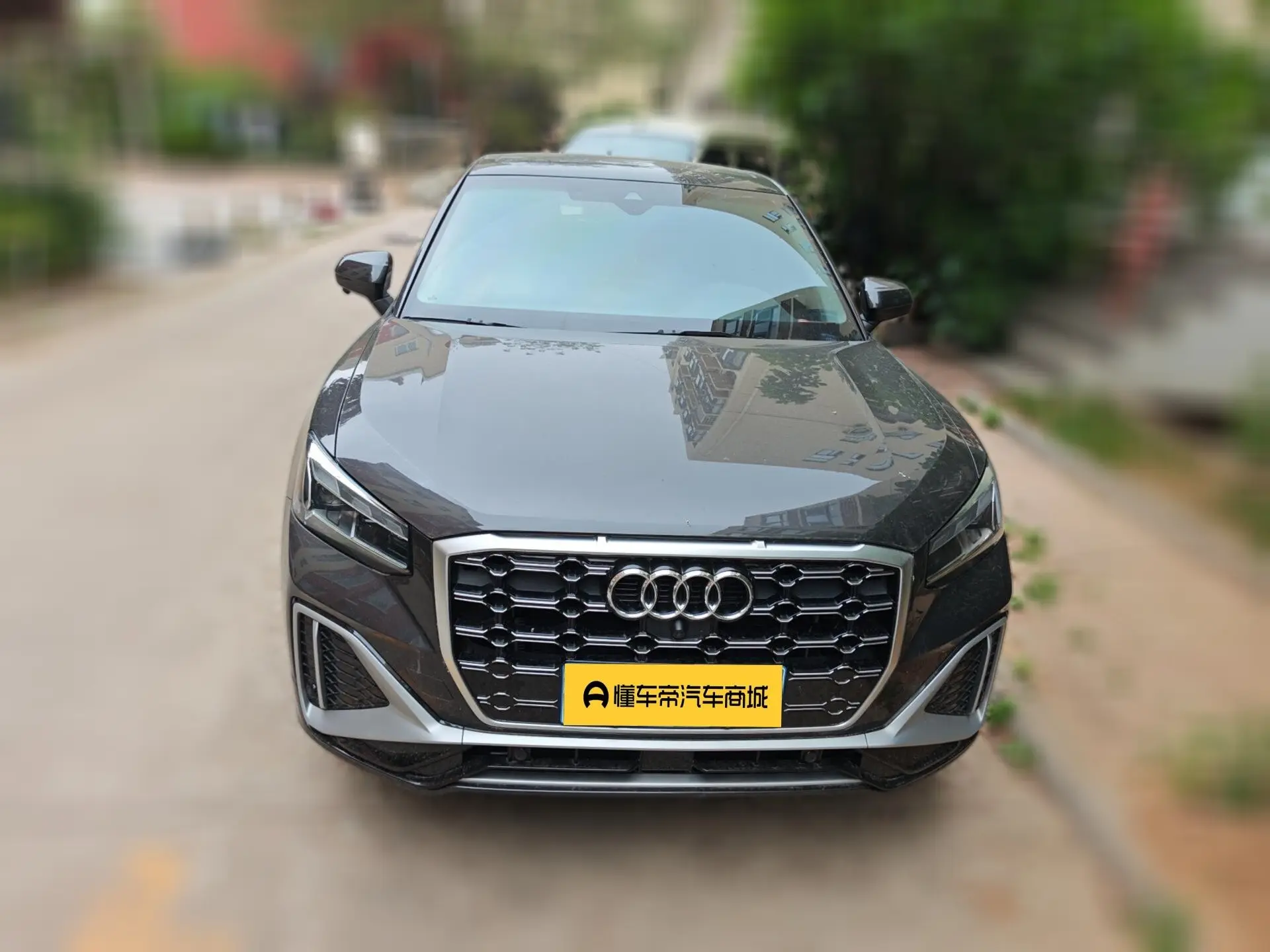 Audi Q2L