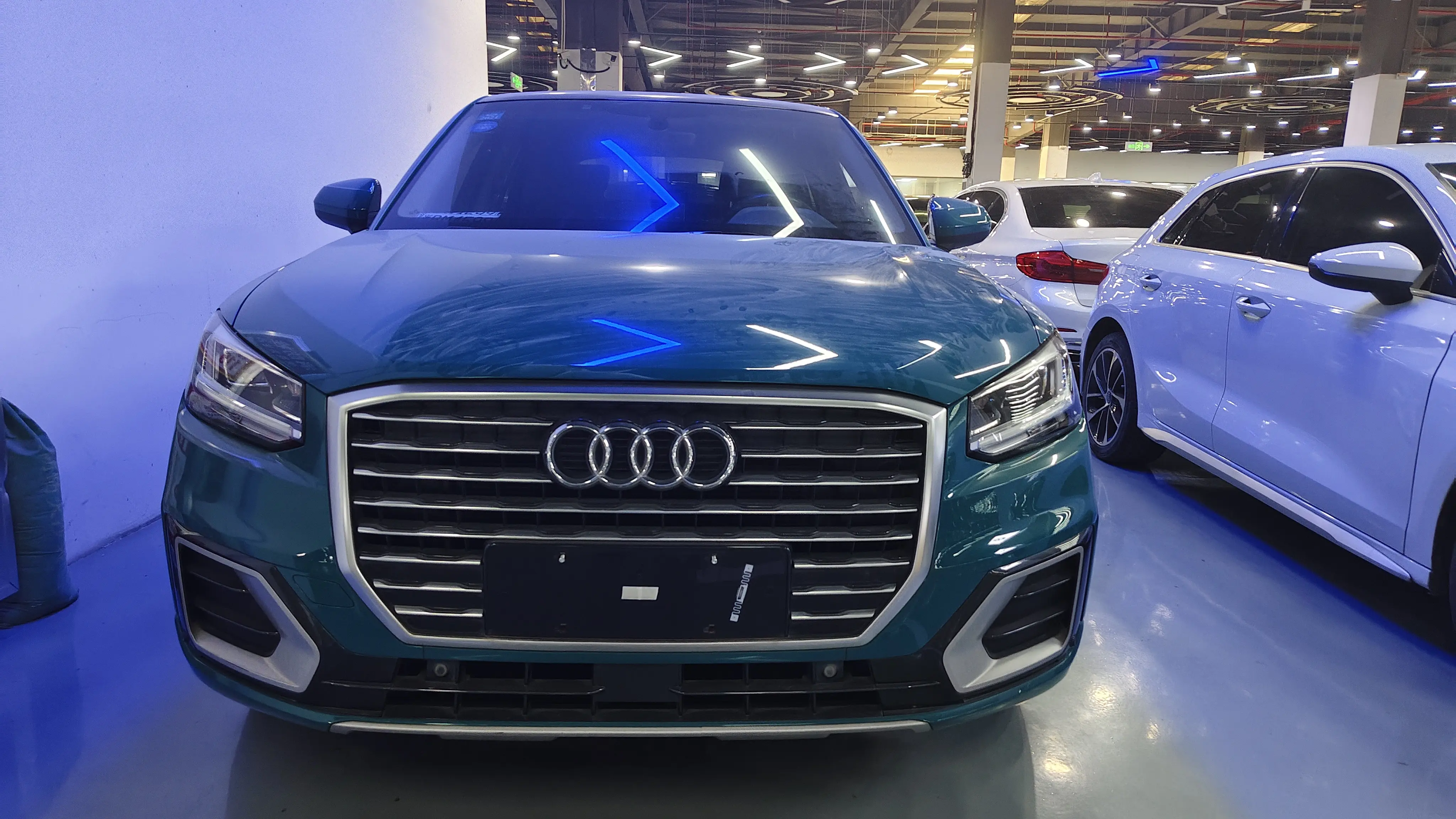 Audi Q2L