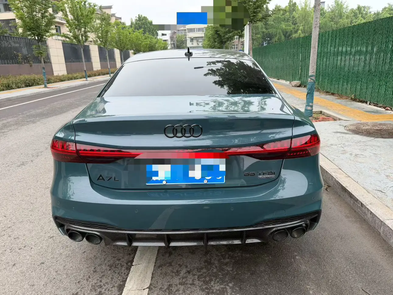 Audi A7L