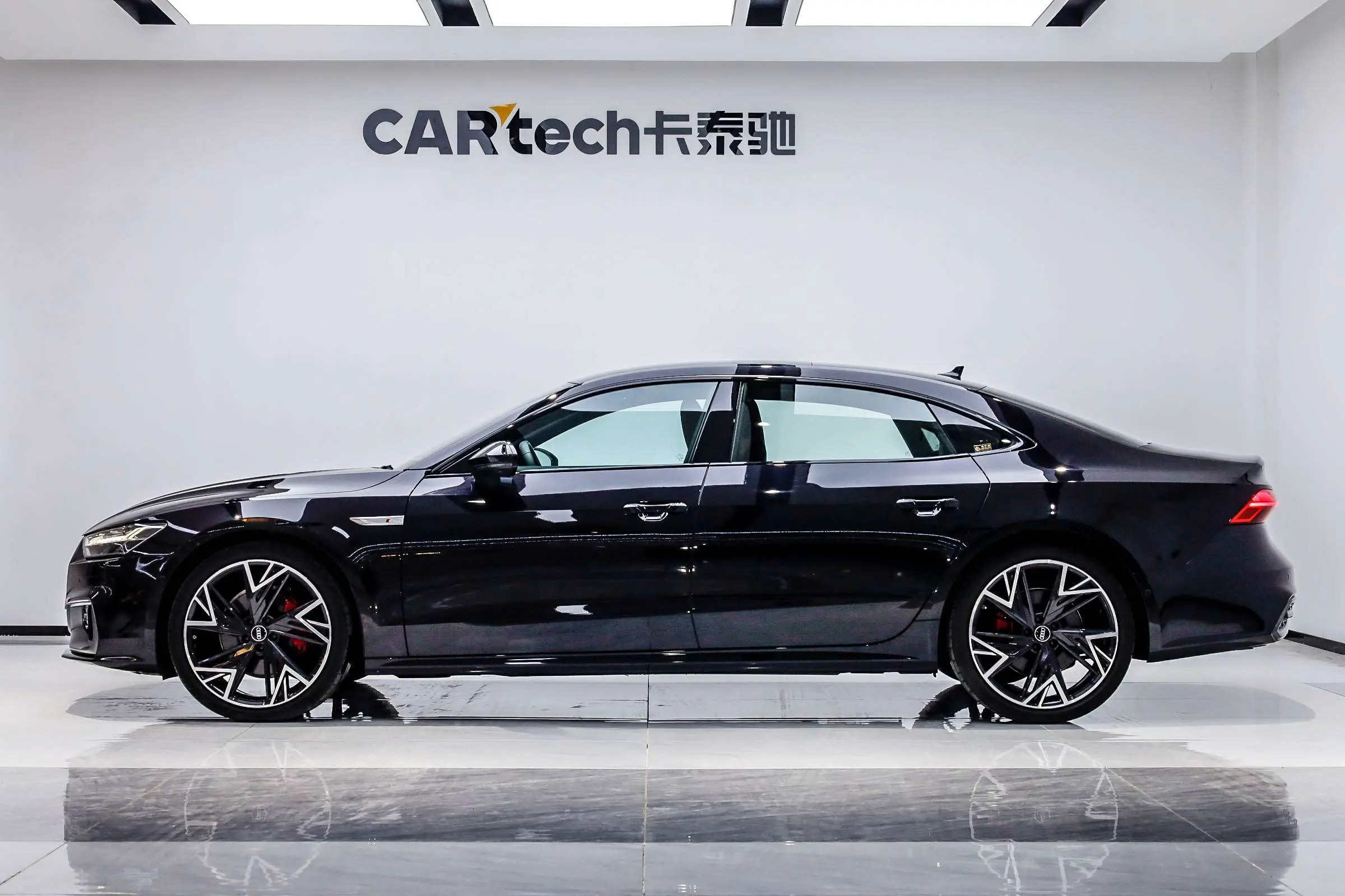 Audi A7L