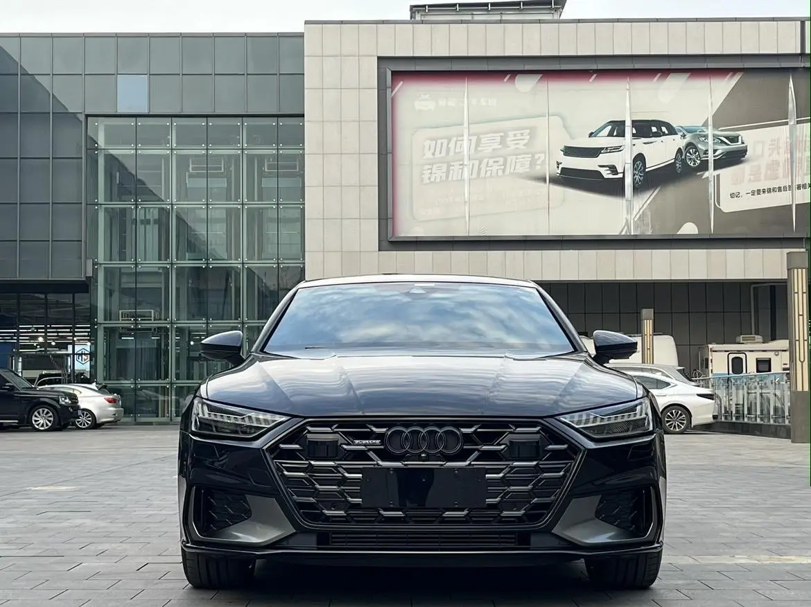 Audi A7L