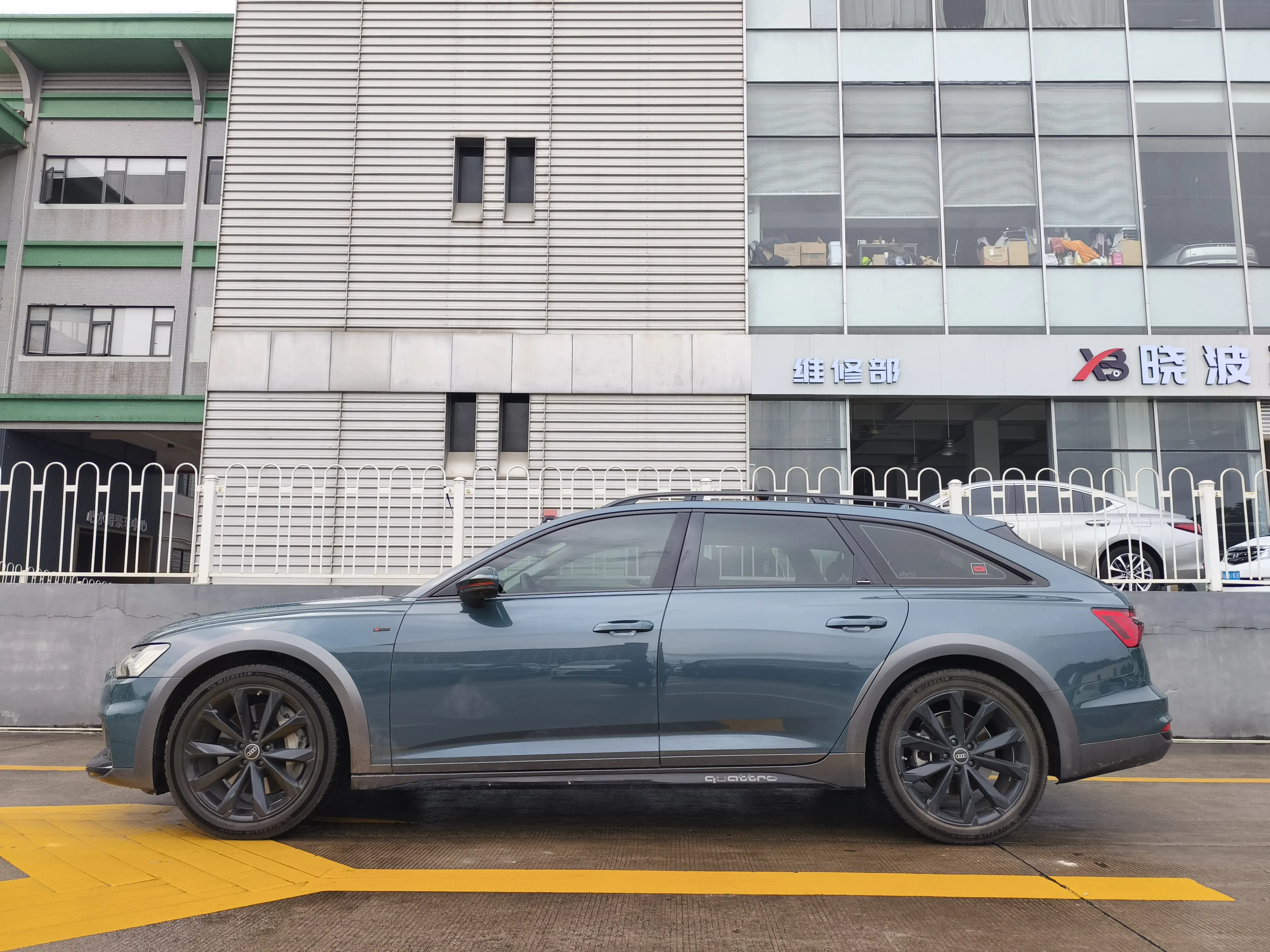 Audi A6