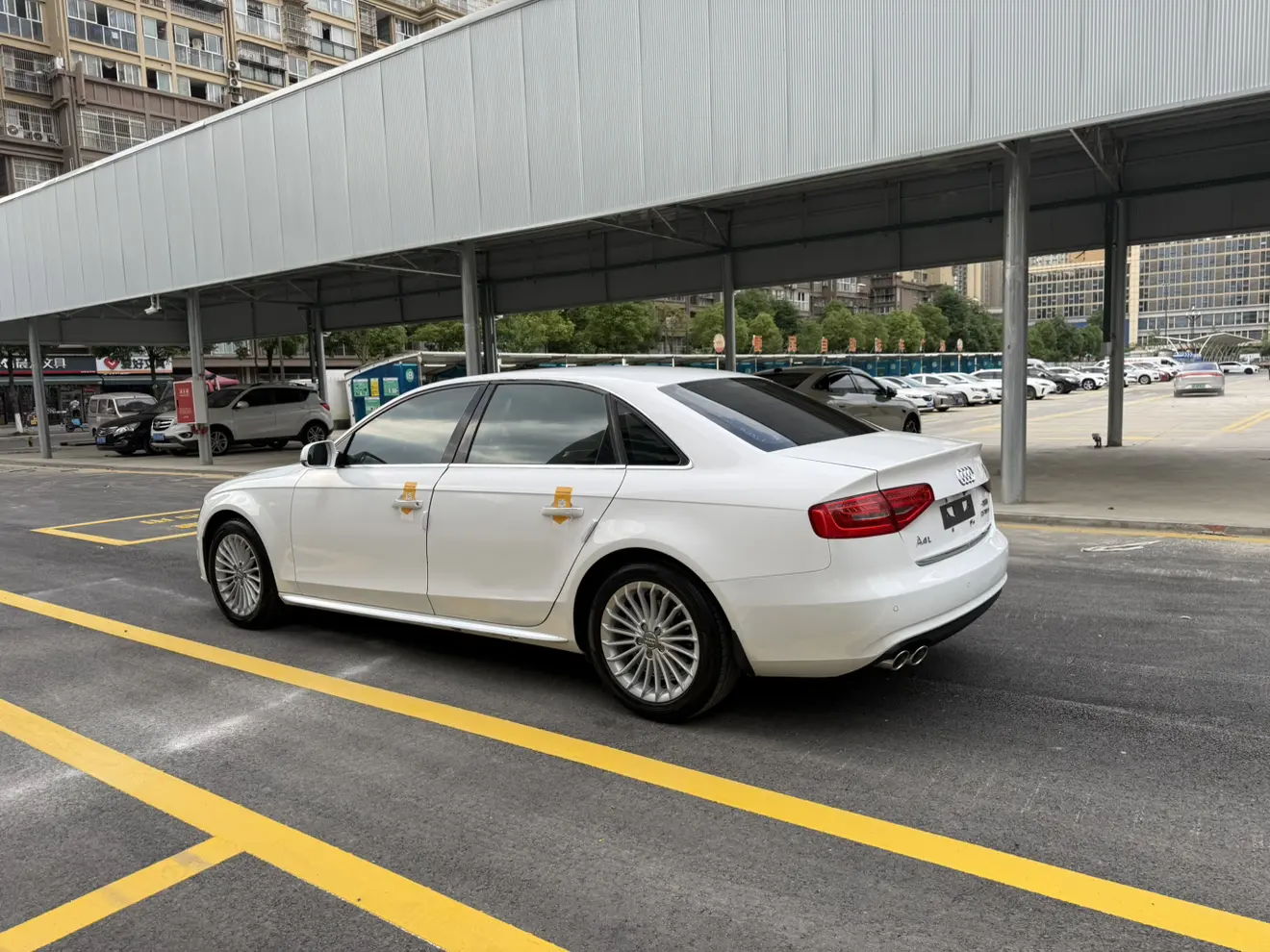 Audi A4L