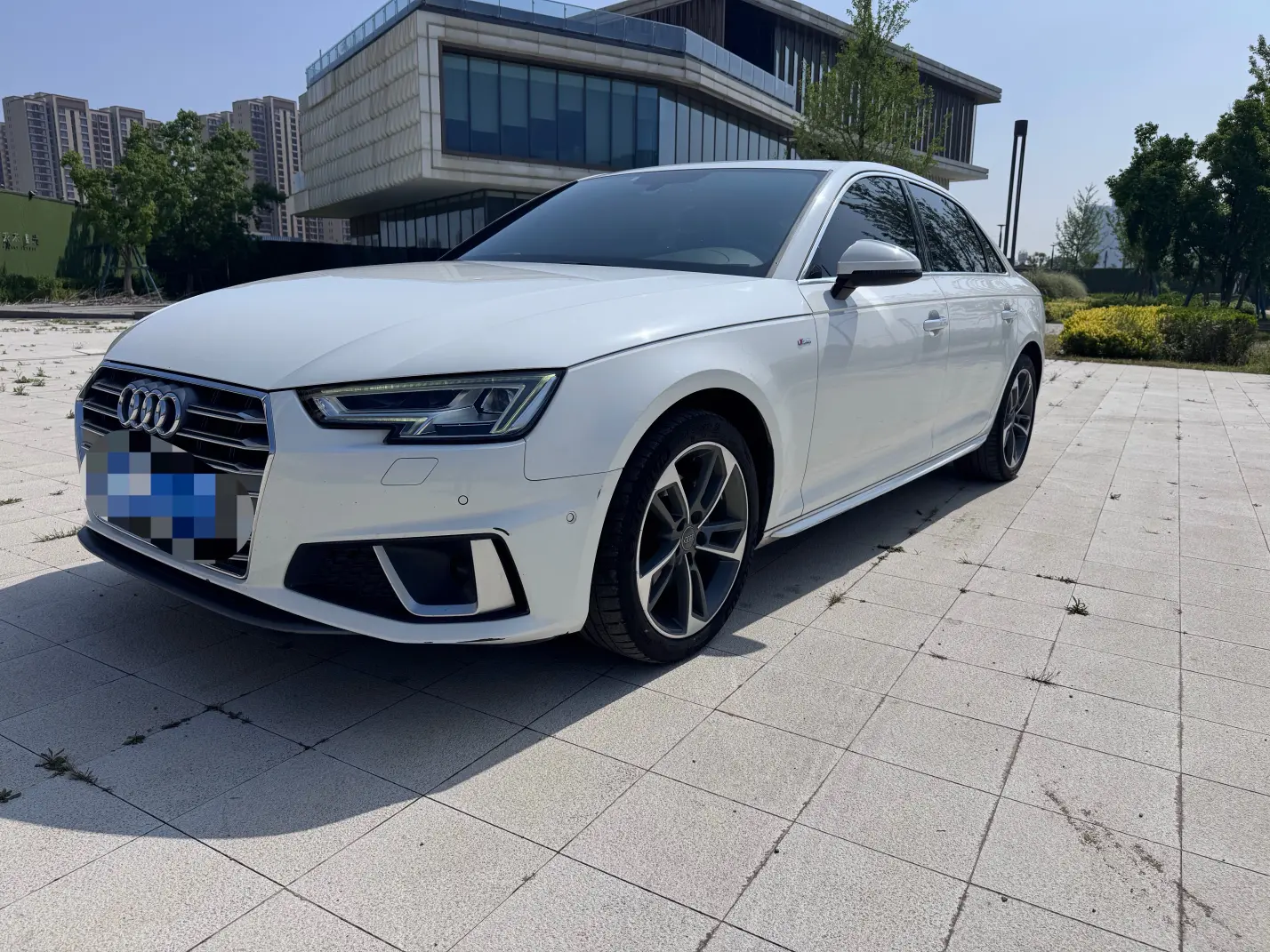 Audi A4L