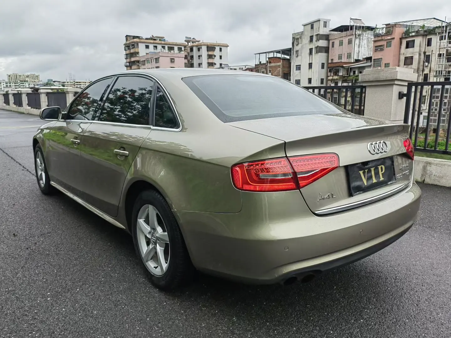 Audi A4L