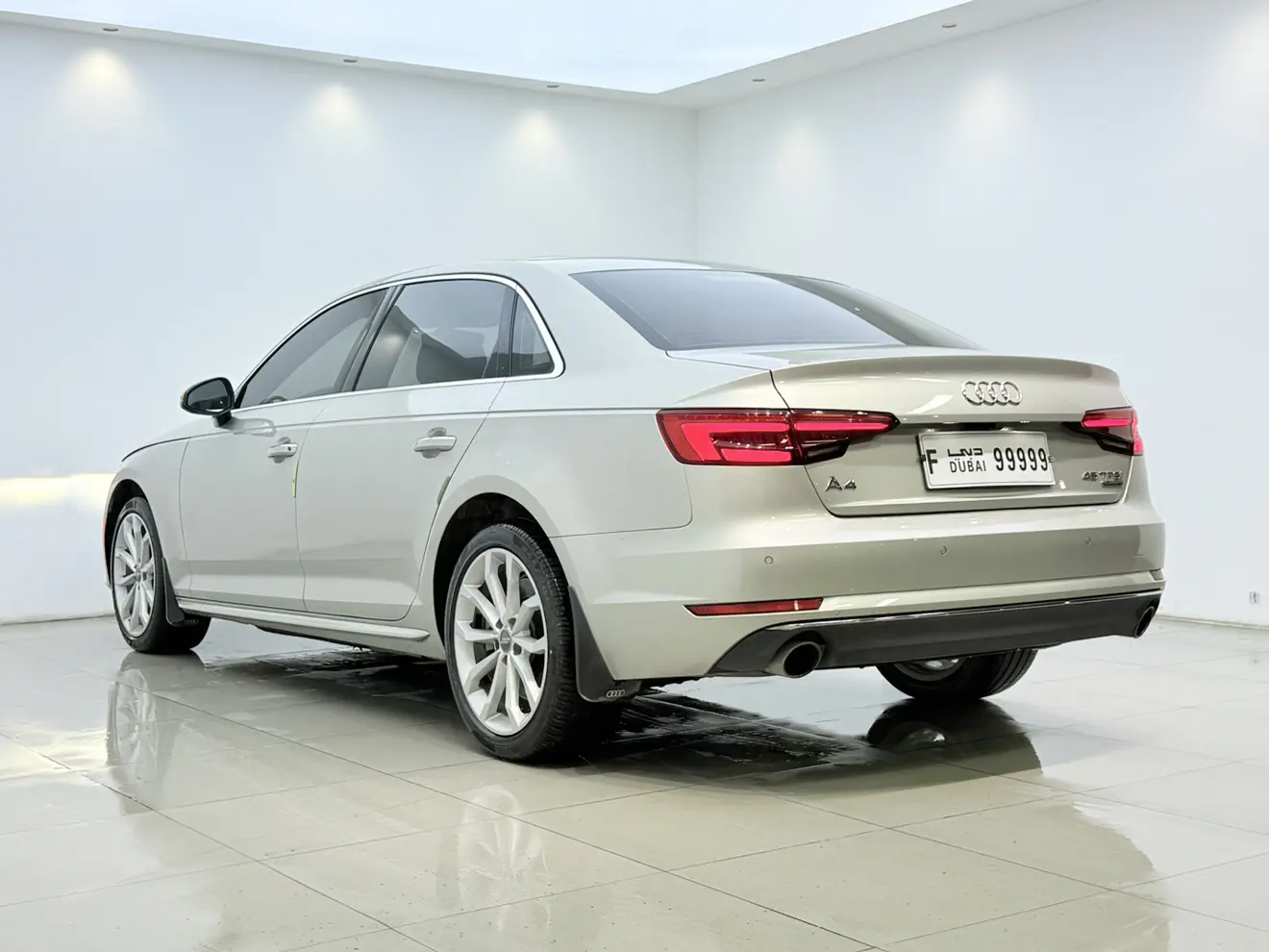 Audi A4L