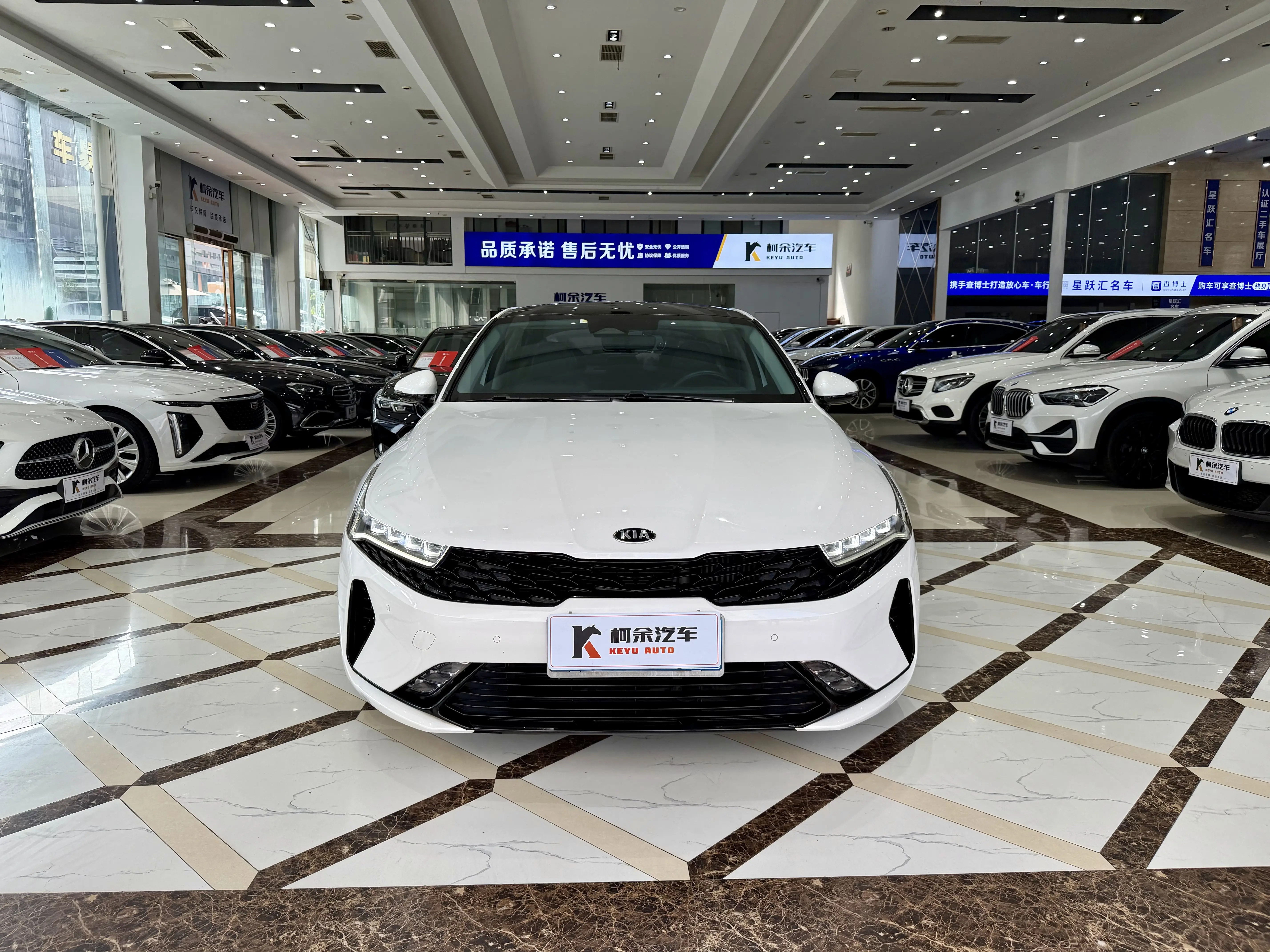 Kia K5