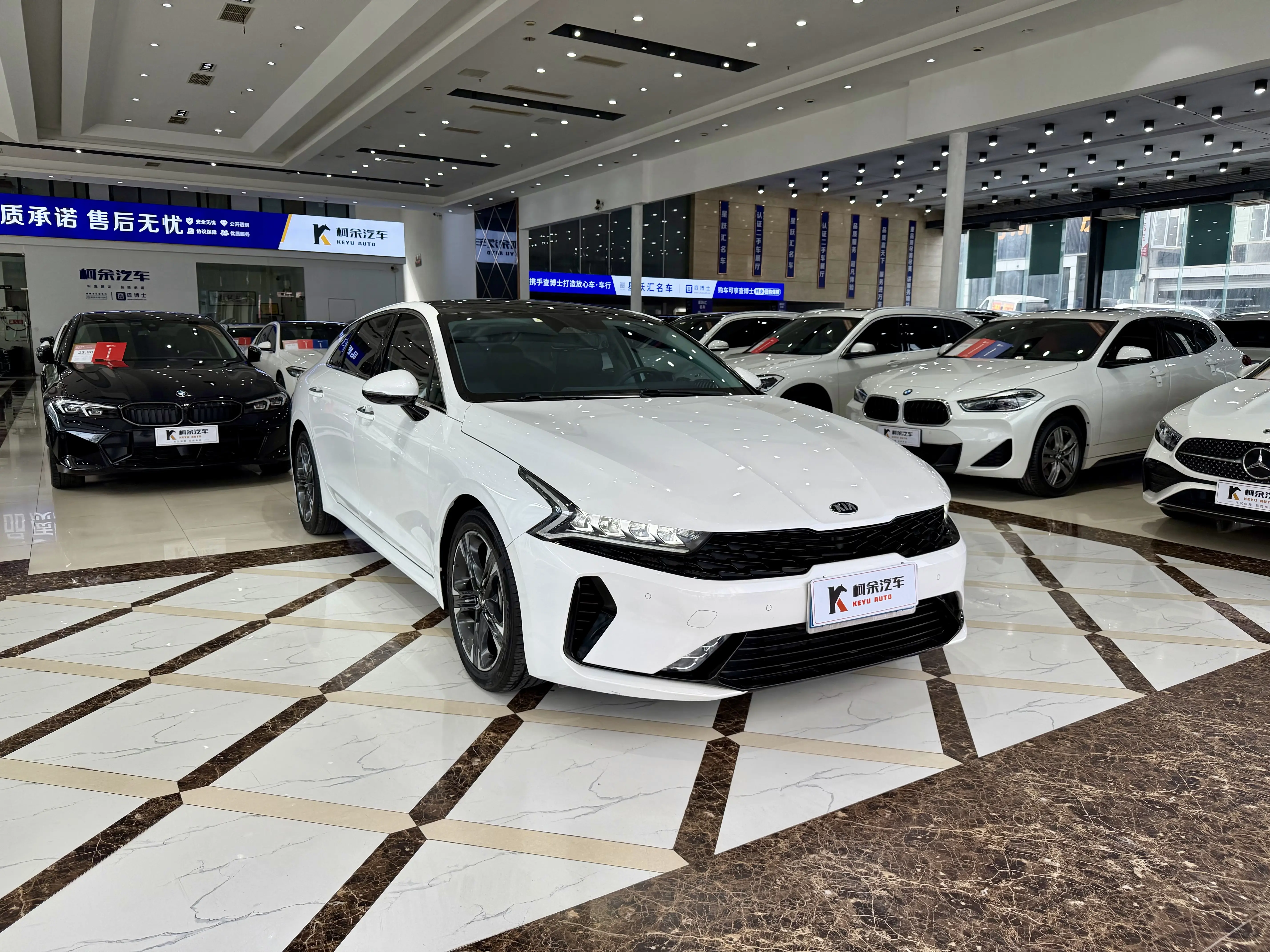 Kia K5
