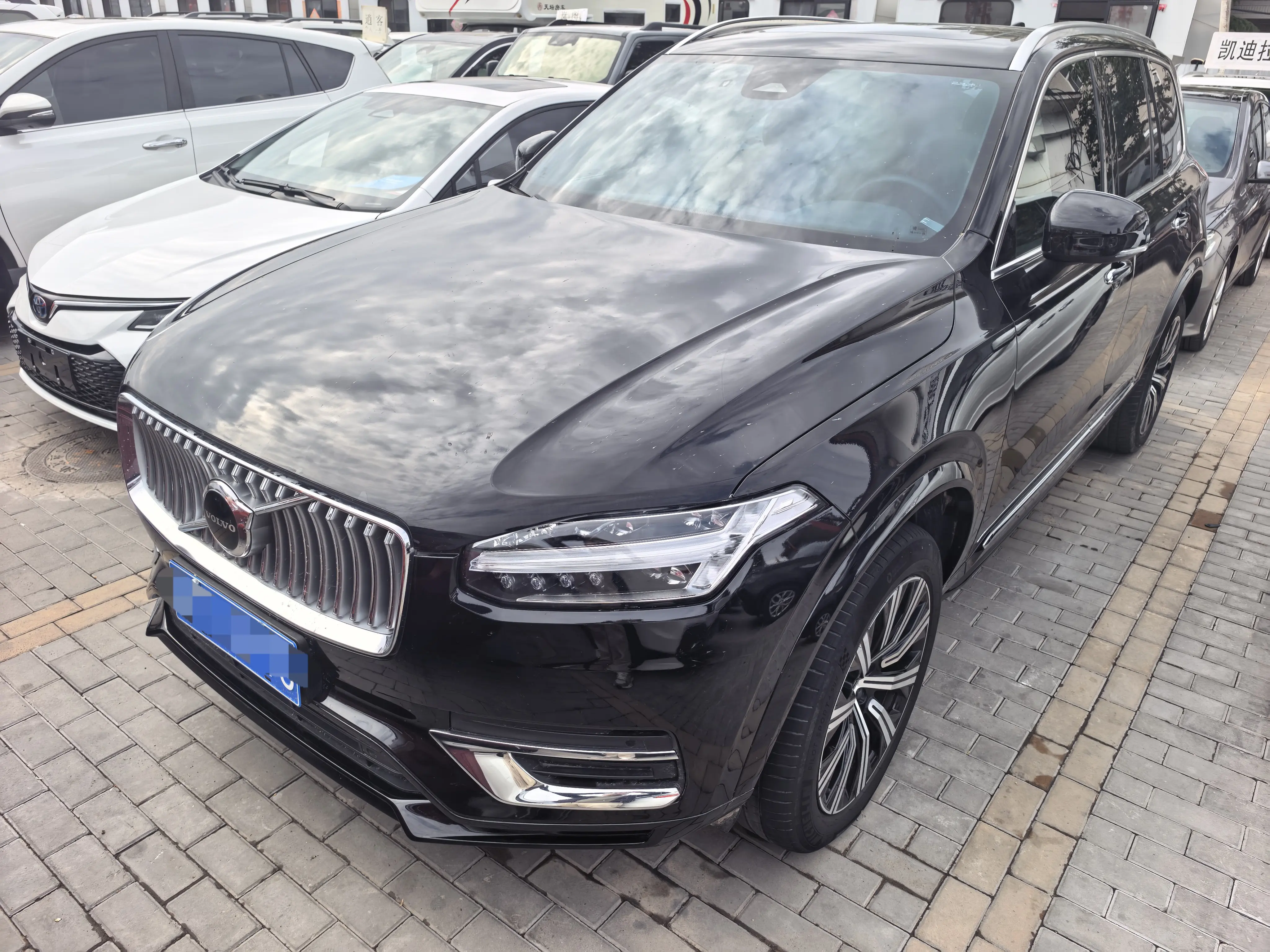 Volvo XC90