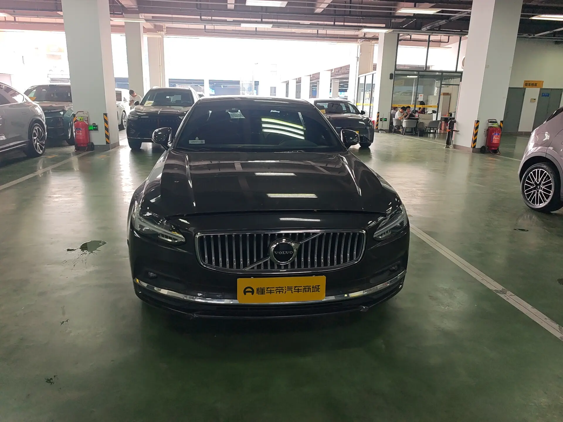 Volvo S90