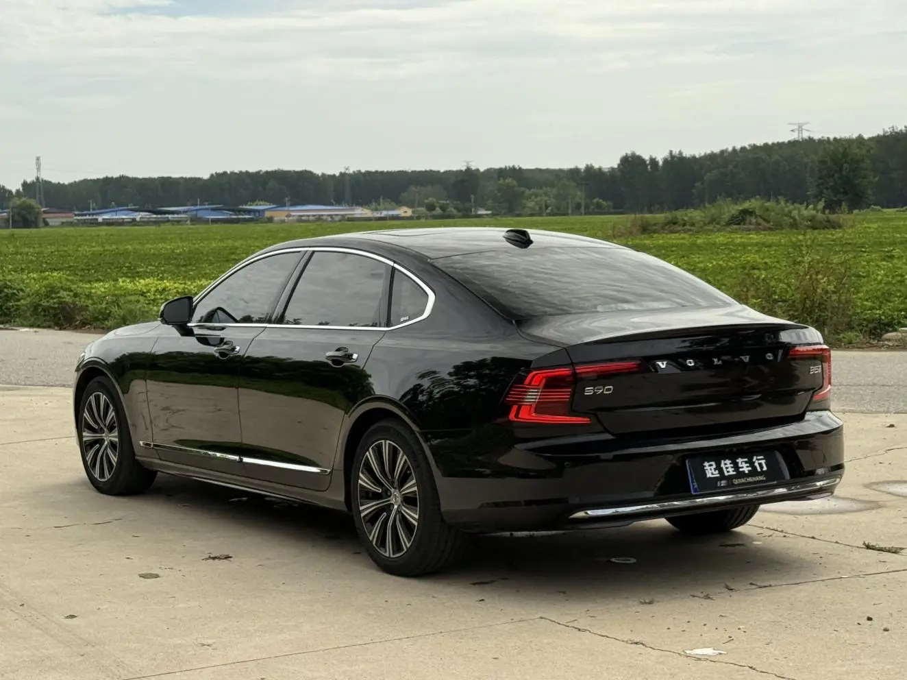 Volvo S90