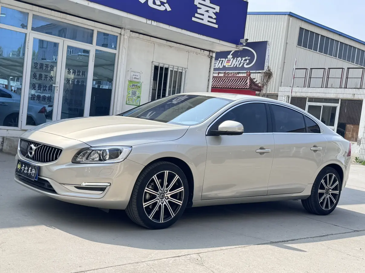 Volvo S60