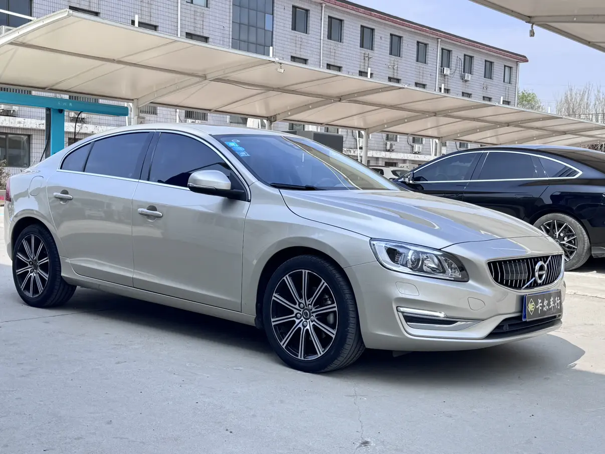 Volvo S60