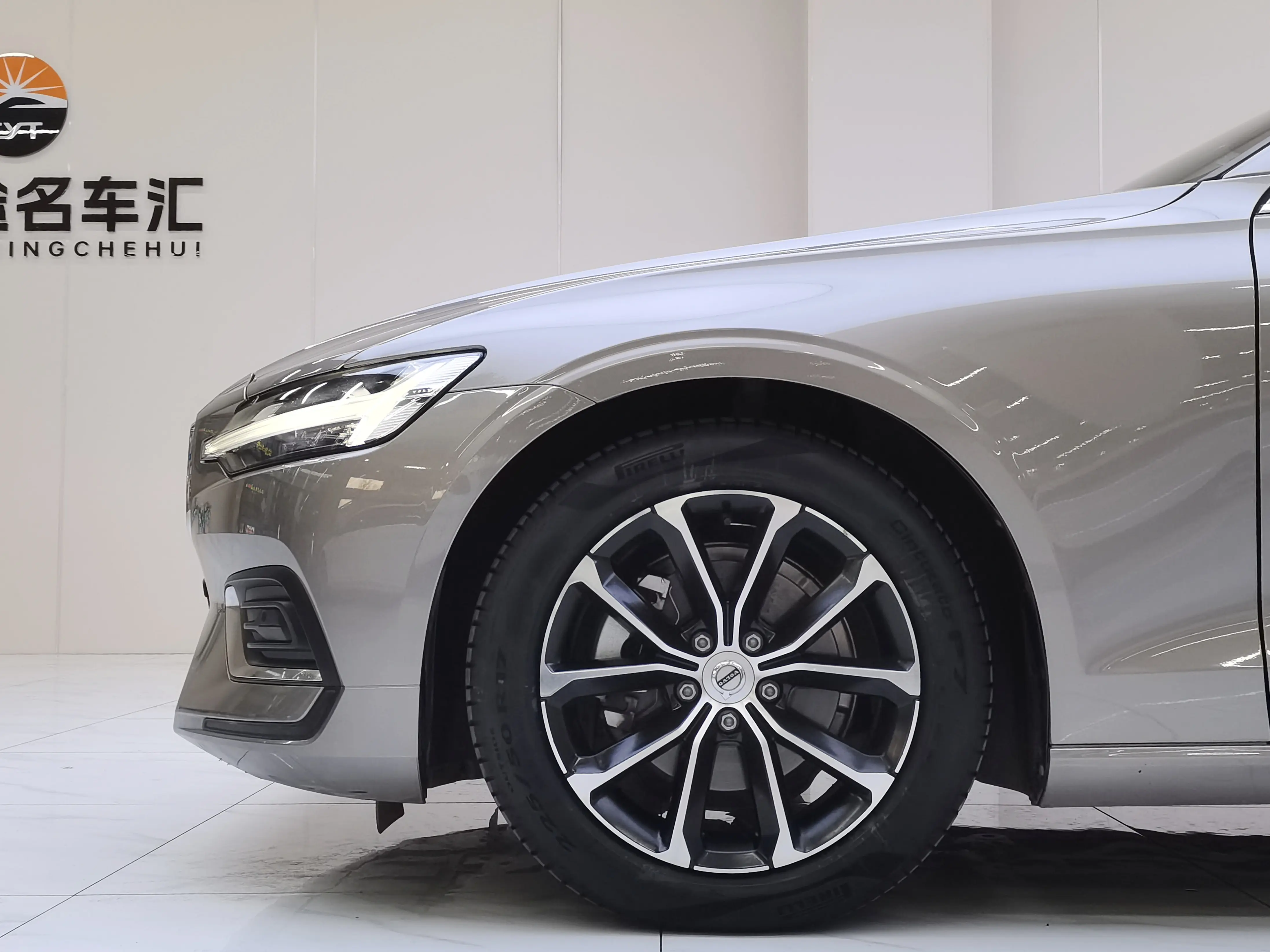 Volvo S60