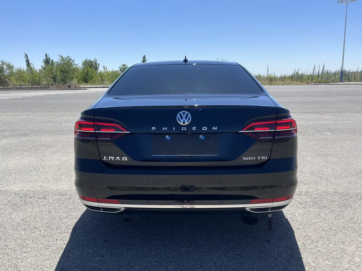 Volkswagen Hui Ang