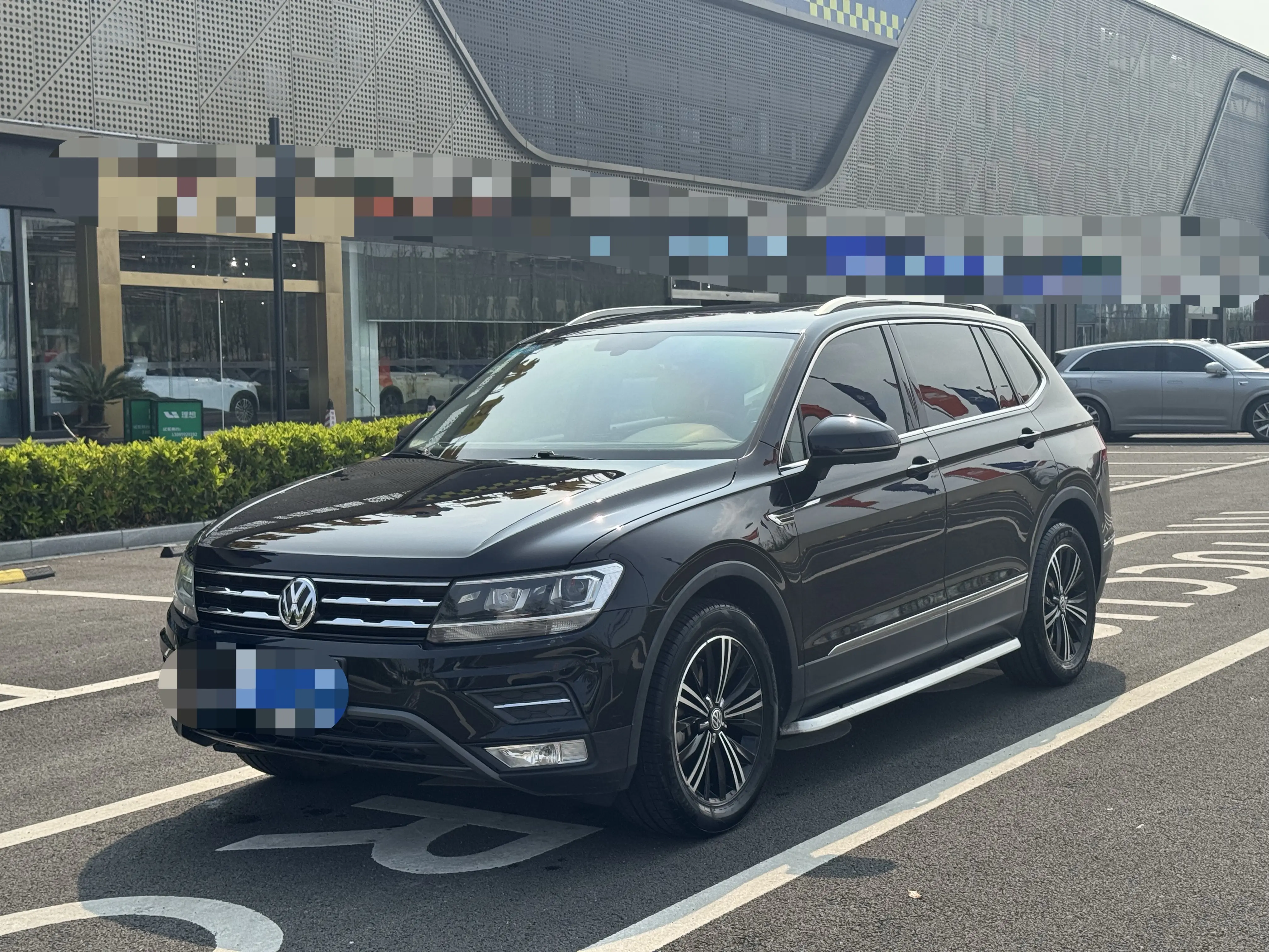 Volkswagen Tiguan L