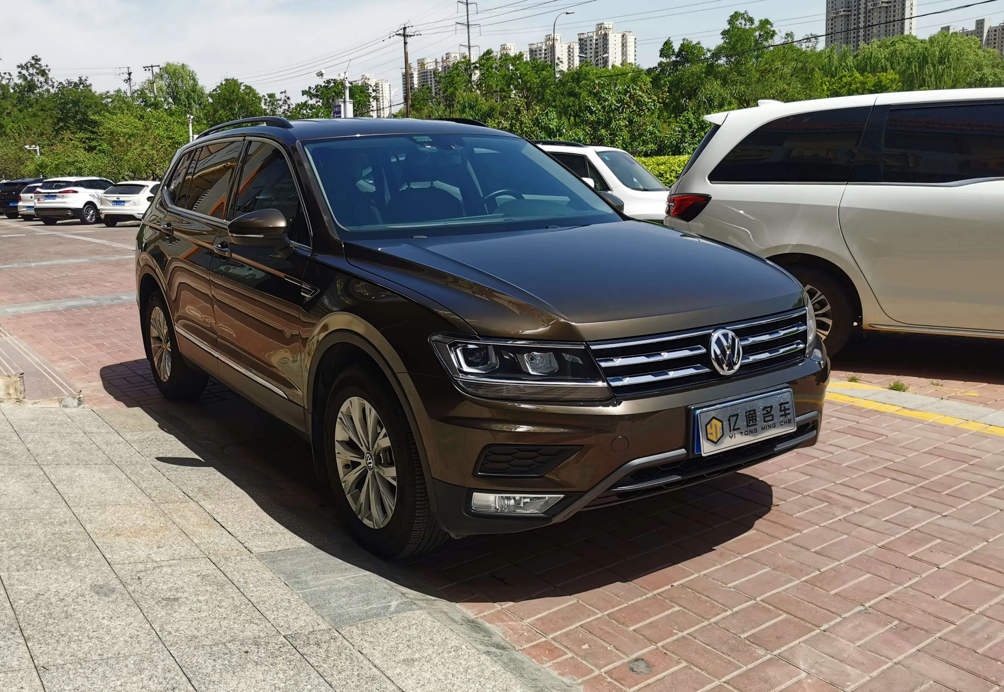 Volkswagen Tiguan L