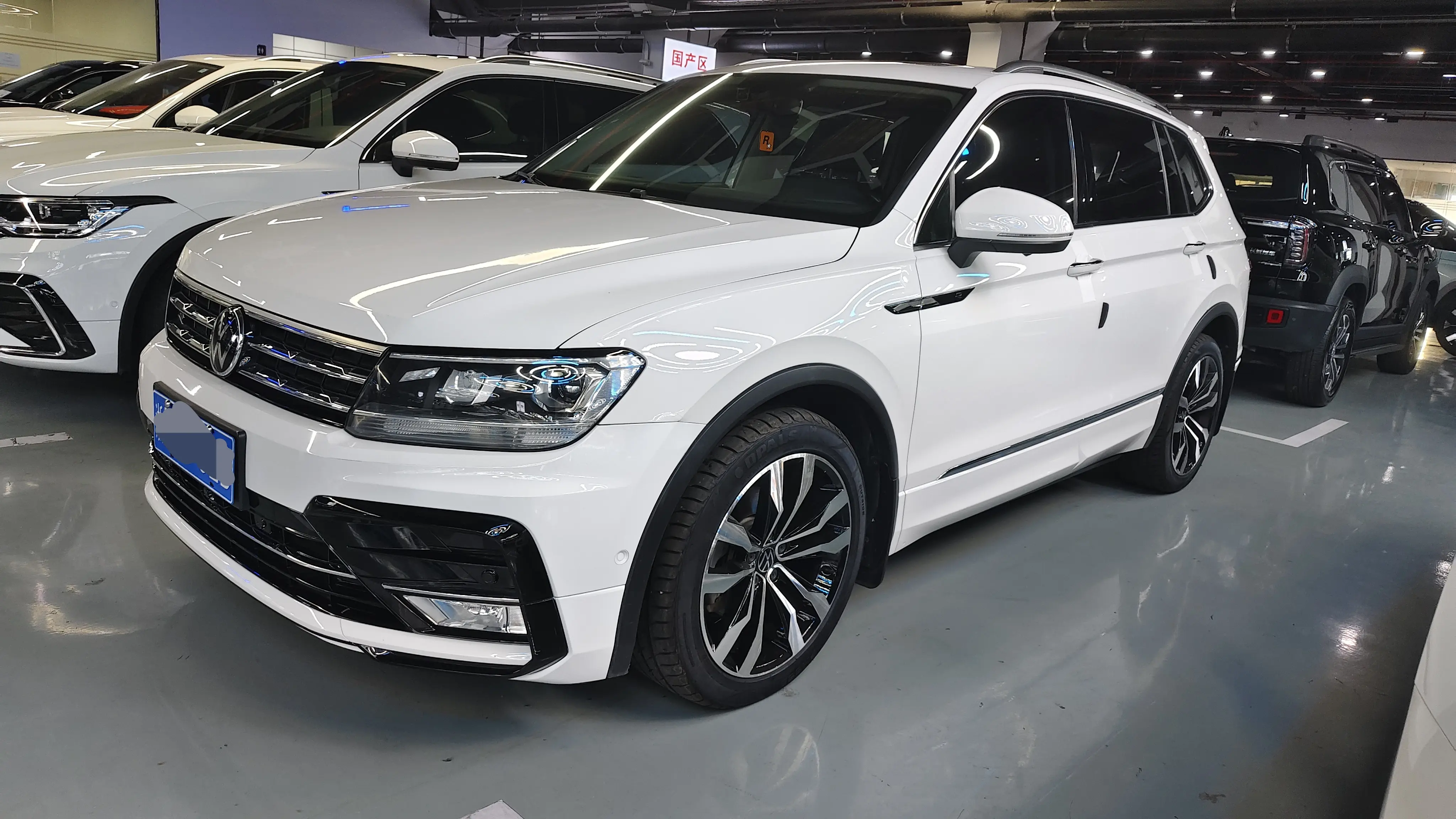Volkswagen Tiguan L