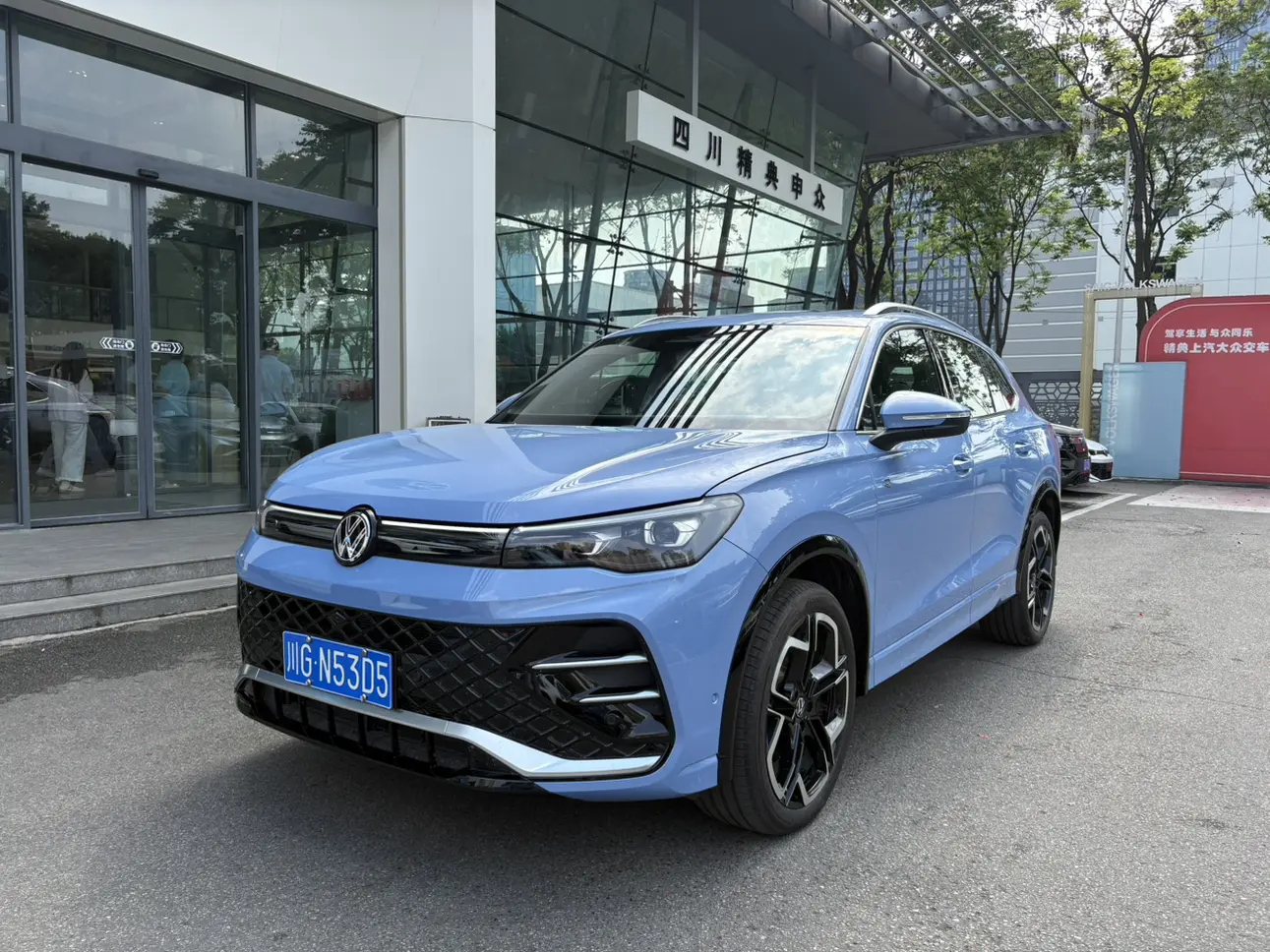 Volkswagen Tiguan L