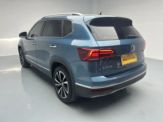 Volkswagen Tharu