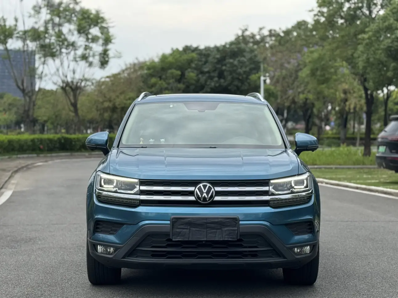 Volkswagen Tharu