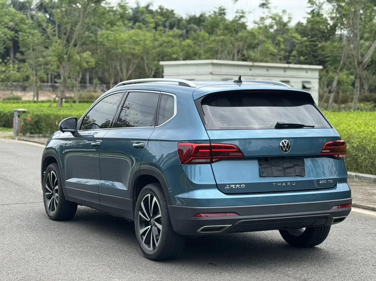 Volkswagen Tharu