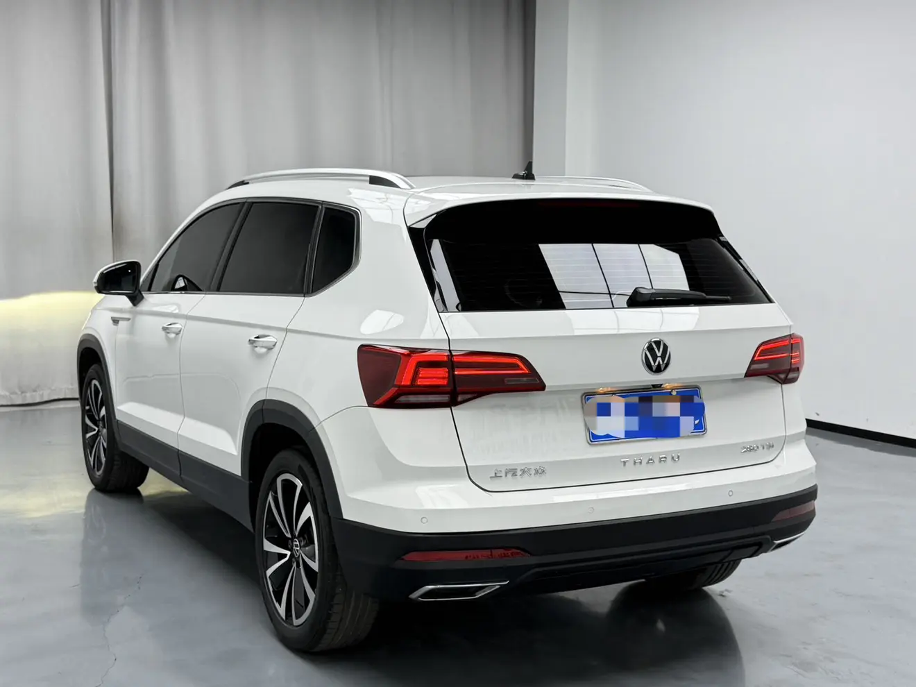 Volkswagen Tharu