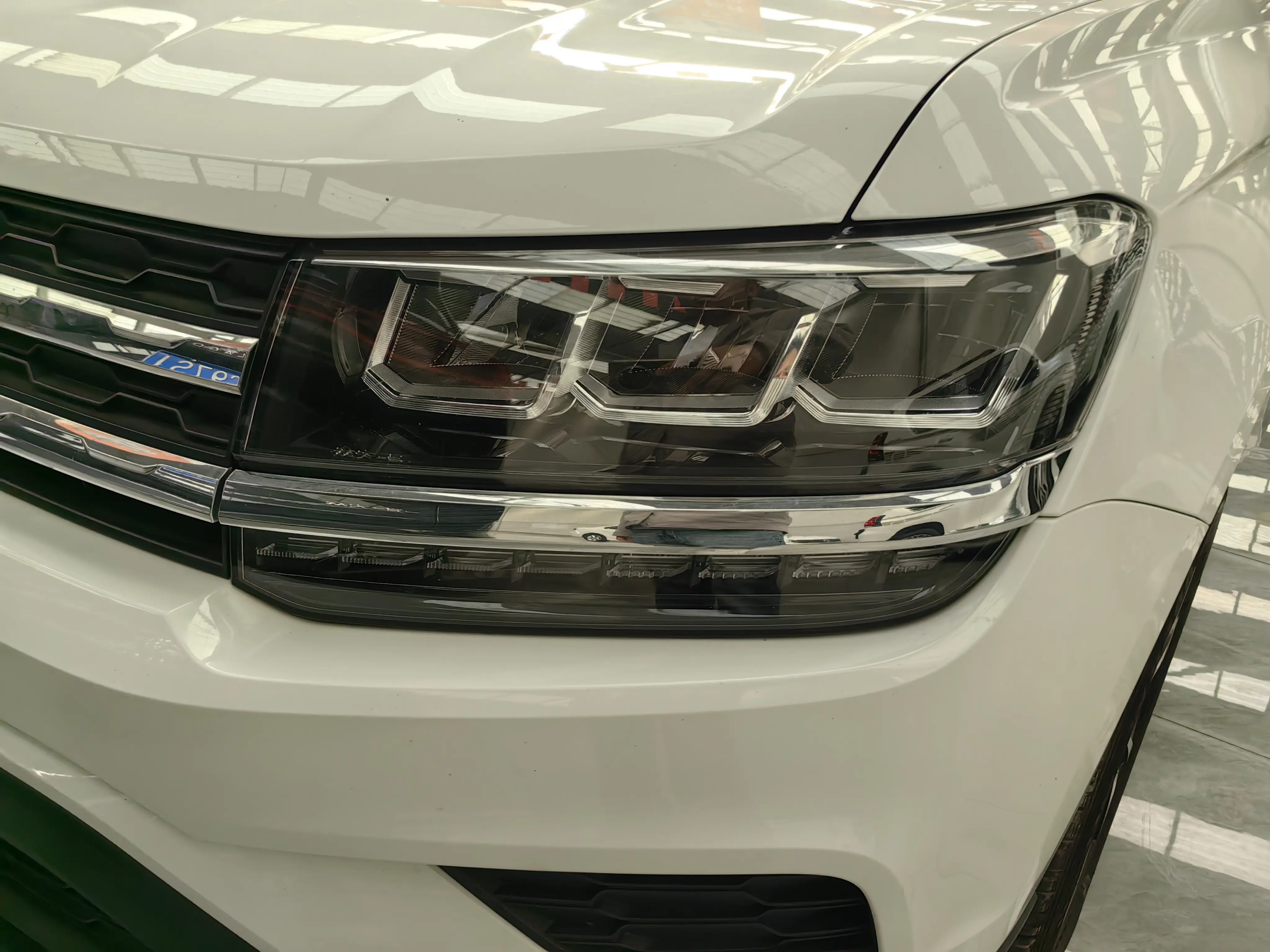 Volkswagen Tharu