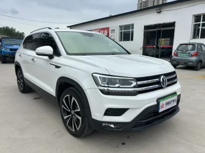 Volkswagen Tharu