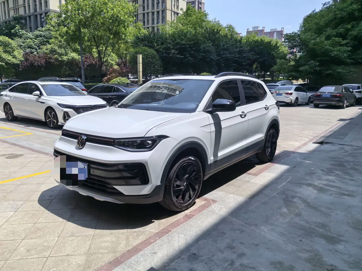 Volkswagen Tharu