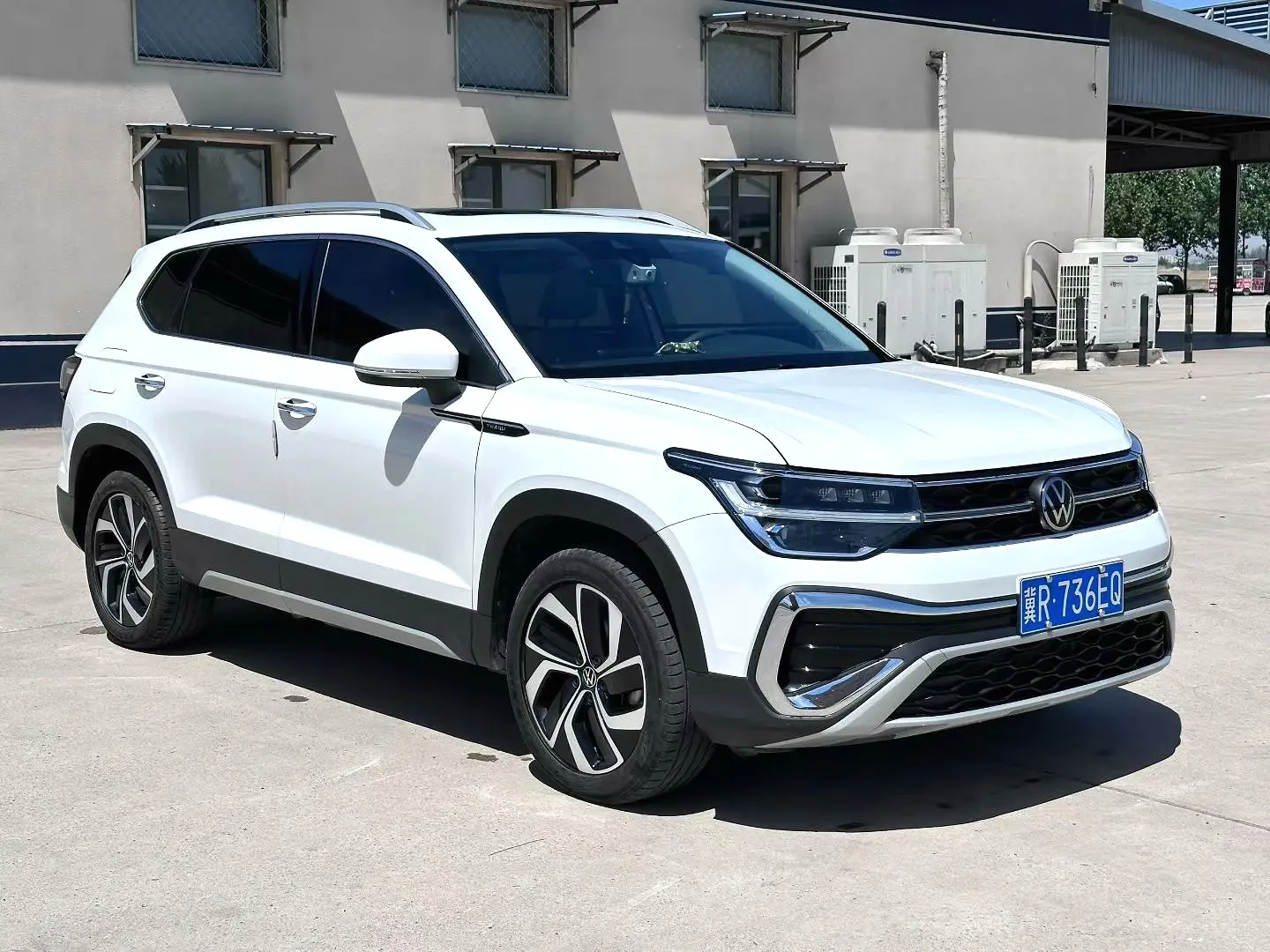 Volkswagen Tharu