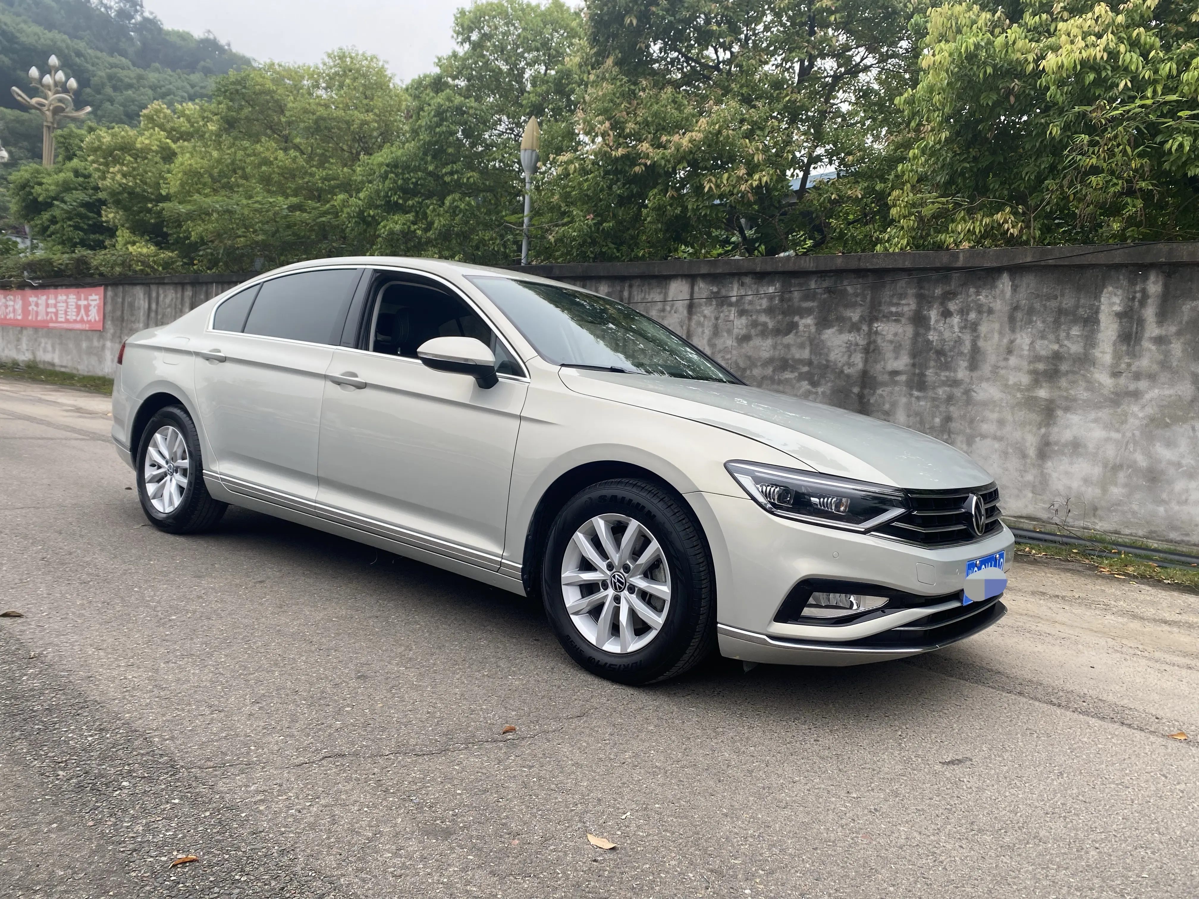 Volkswagen Magotan